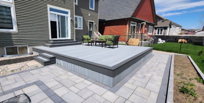 Deck Building In Findlay Creek Ontario